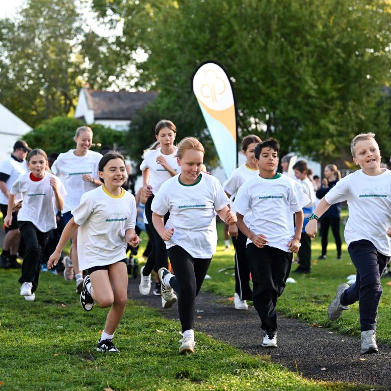 School children taking part in junior parkrun 